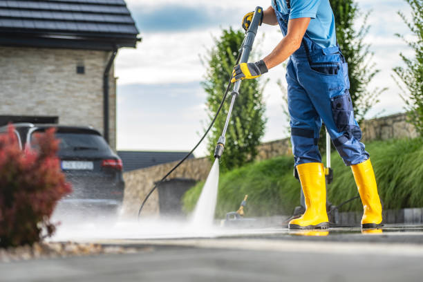 Best Pressure Washing Driveway  in Georgetown, OH